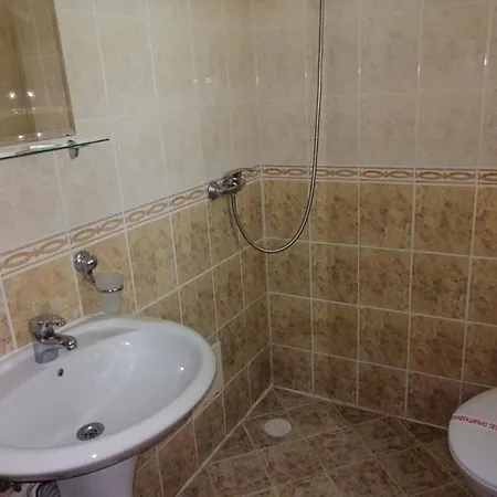 Hotel омега 3*