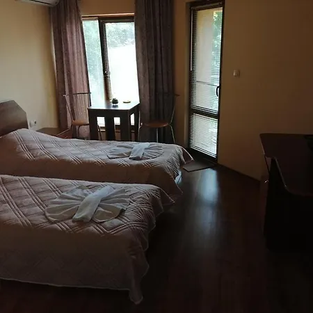 Hotel омега
